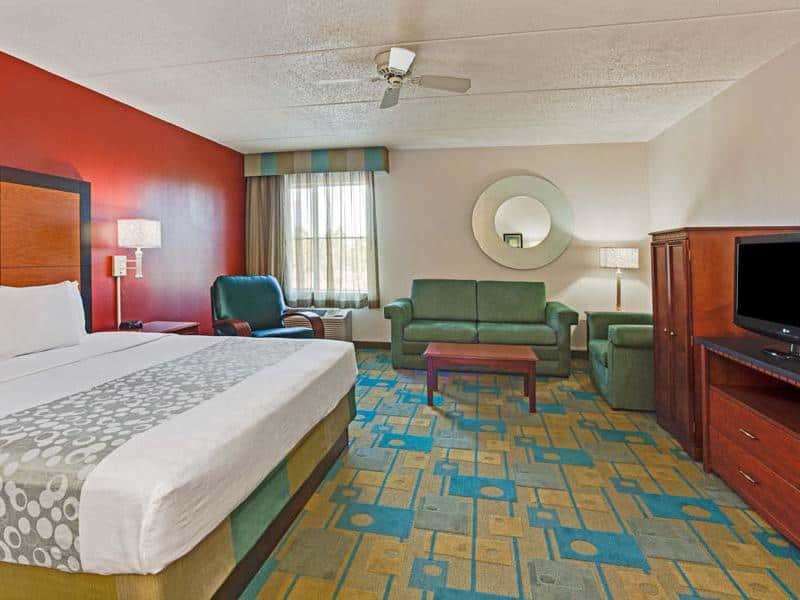 La Quinta By Wyndham Naples East Hotel Golden Gate Room photo